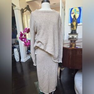 Saint Art Cashmere Sweater Skirt Set